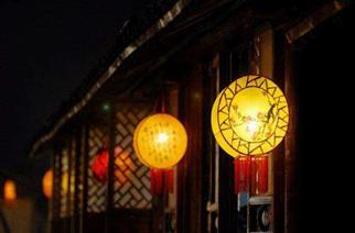 唐代的元宵灯节、灯会中，制灯工艺更趋精美